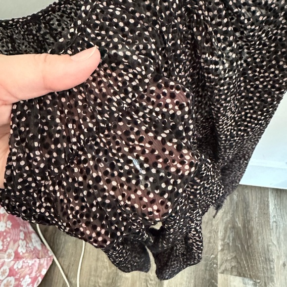 Dynamite Blouse - Picture 2 of 4